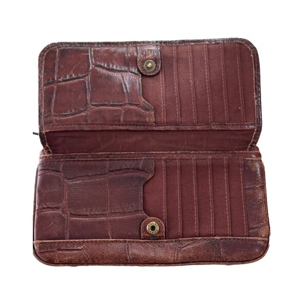 Fossil Brown Faux Alligator Skin Wallet - Picture 5 of 5